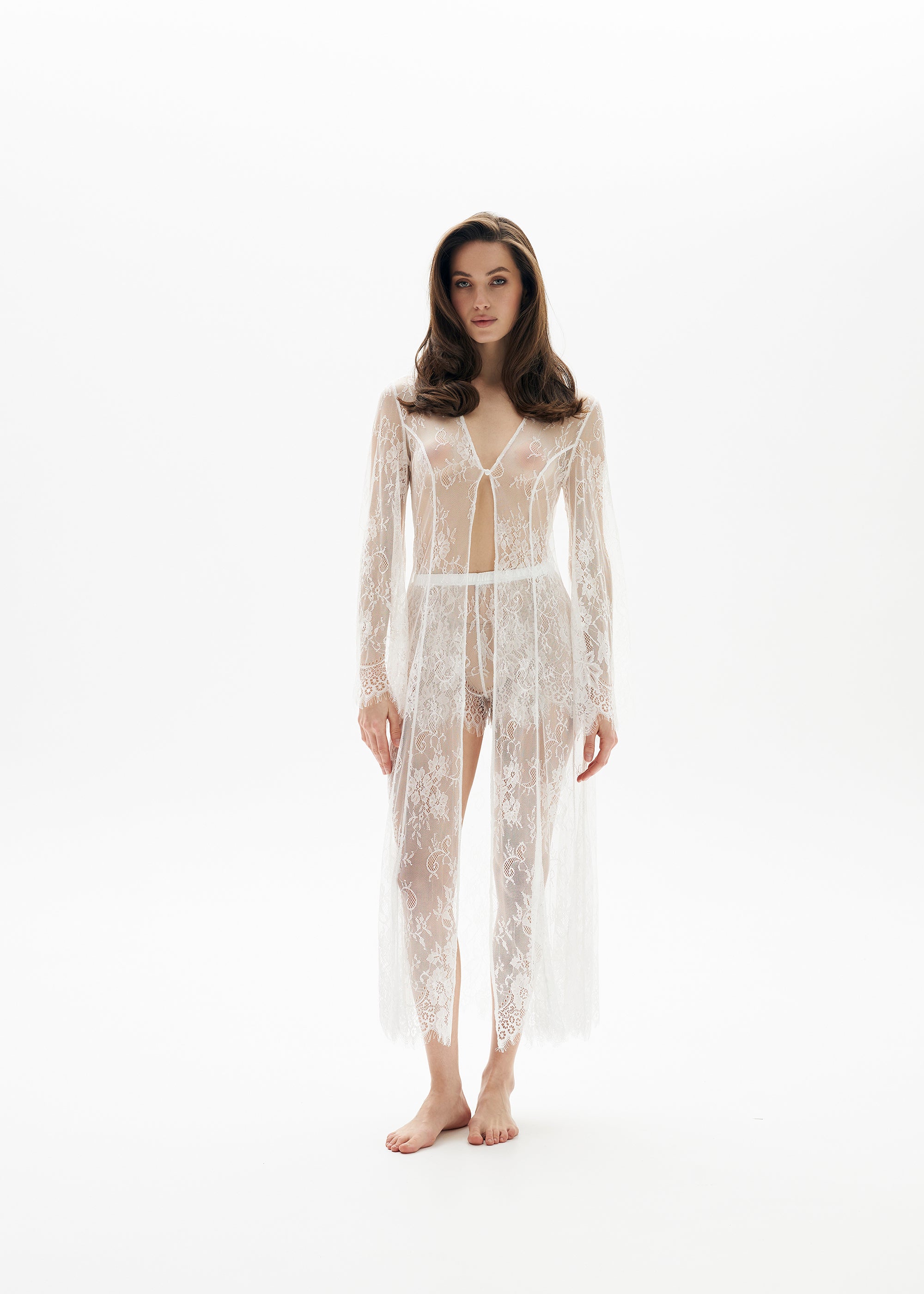 Lace robe white